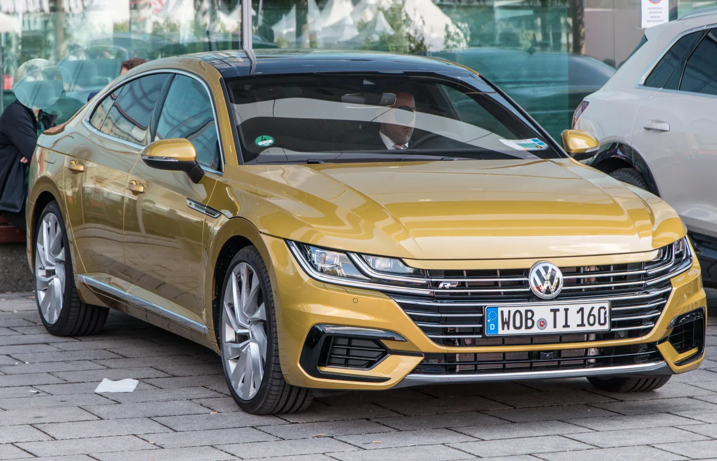 Volkswagen ARTEON SE, vue extérieure du modèle ou d'une variante proche