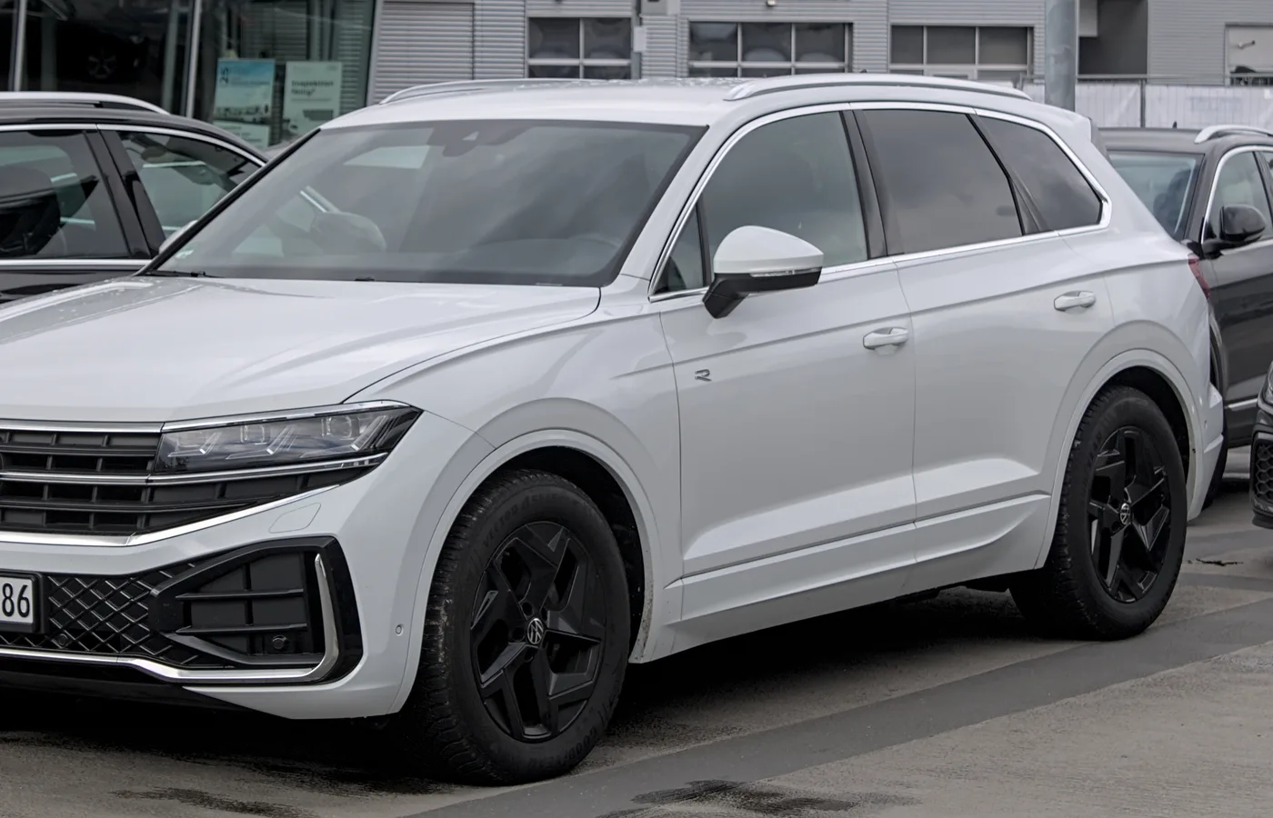 Volkswagen TOUAREG 2, vue extérieure du modèle ou d'une variante proche