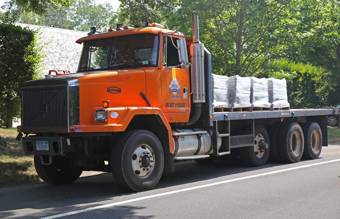 Volvo Cab Over Engine HT, vue extérieure du modèle ou d'une variante proche