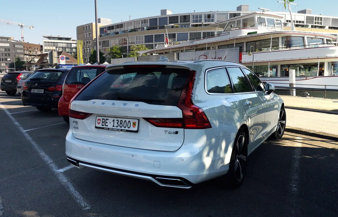 Volvo V90 T6, vue extérieure du modèle