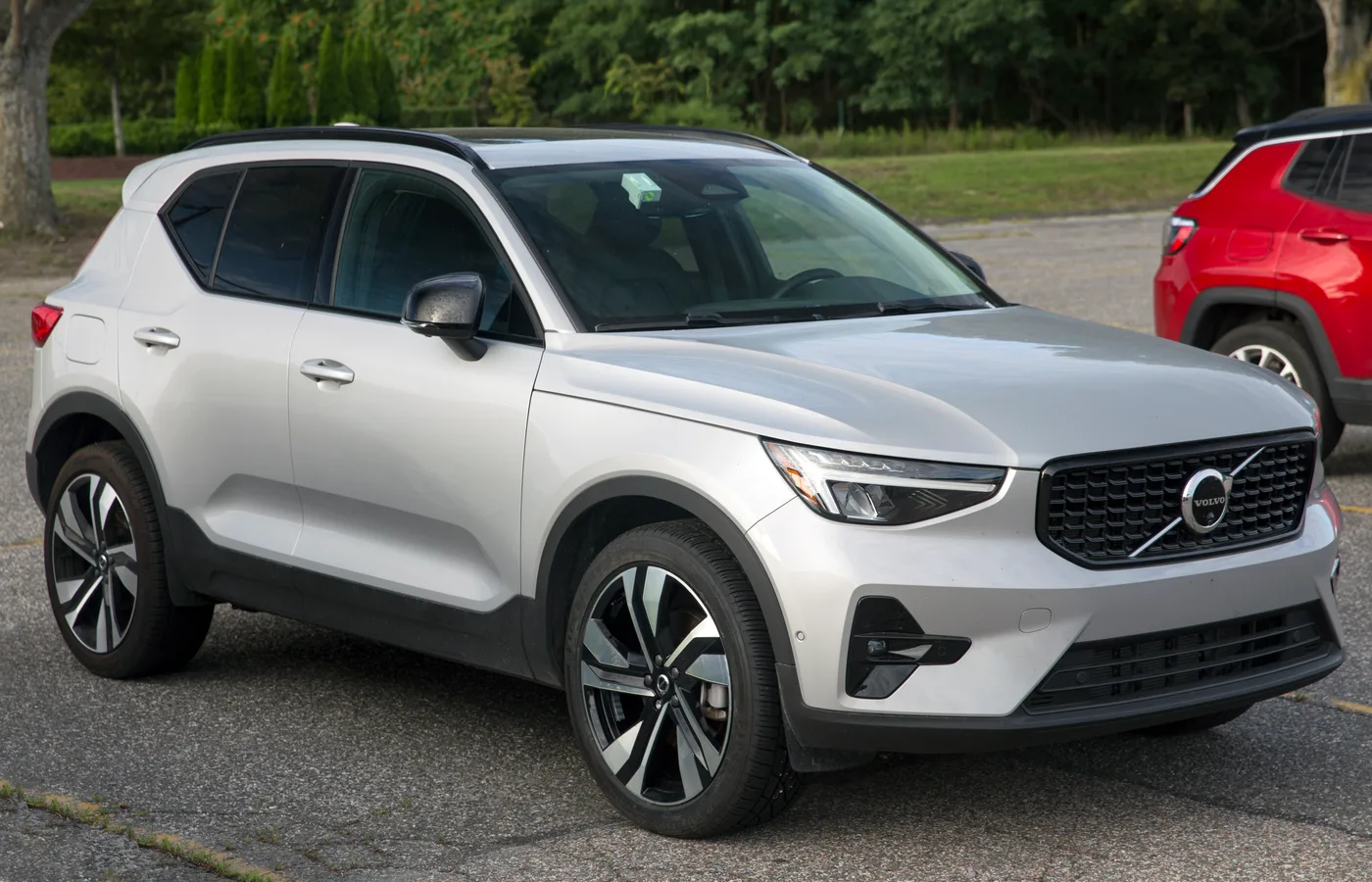 Volvo XC40 T5, vue extérieure du modèle ou d'une variante proche